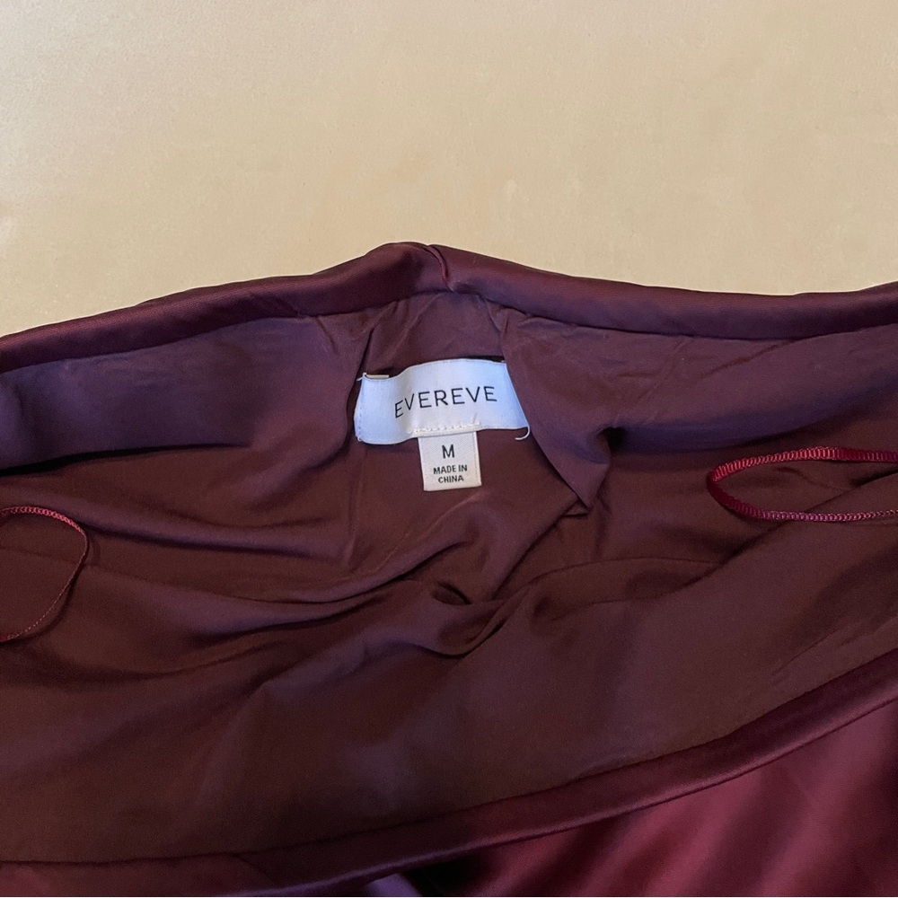 Evereve Maddie Satin Skirt Medium - Picture 4 of 7